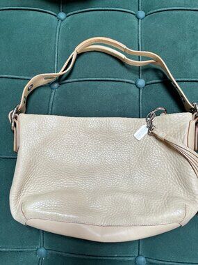 Coach Pebbled Leather Tassel Shoulder Bag Beige Tan Hobo
